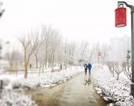 這么美麗的雪景，約上好友，約上朋友（你懂的），一起浪漫下，也是未曾錯(cuò)過(guò)的見(jiàn)證！