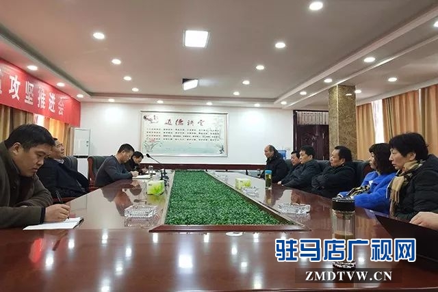 01找準(zhǔn)發(fā)力點(diǎn)！上蔡走出一條農(nóng)機(jī)產(chǎn)業(yè)扶貧創(chuàng)新路 .jpg
