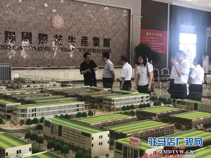  中原銀行駐馬店分行黨委書記、行長萬三華一行赴正陽縣開展實地調(diào)研