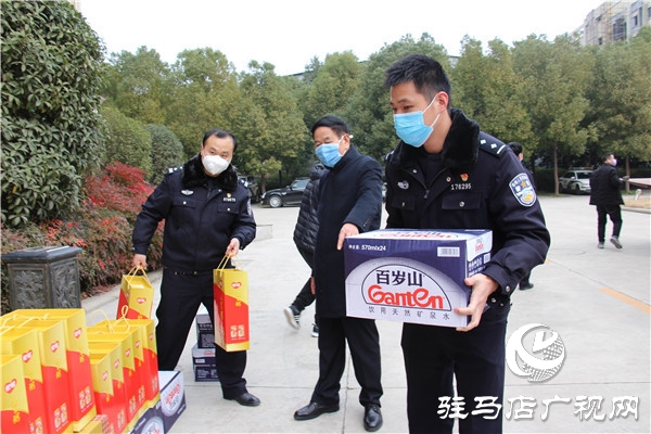 疫病無情人有情，齊心協(xié)力渡難關(guān)