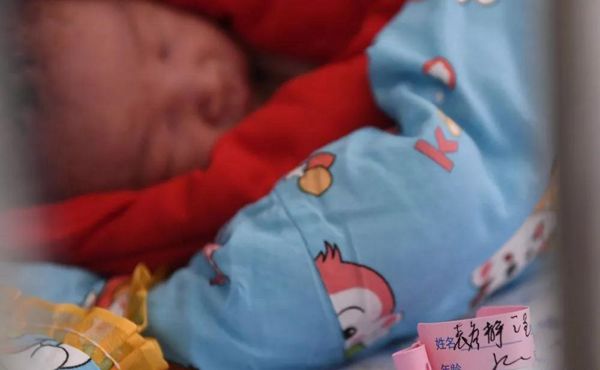 你好，寶貝！中原戰(zhàn)“疫”中“三個寶寶”的故事 