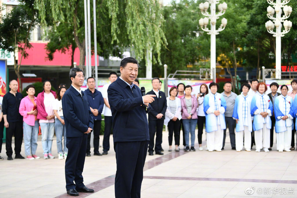 習(xí)近平：脫貧、全面小康、現(xiàn)代化，一個(gè)民族也不能少