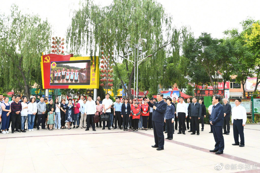 習(xí)近平：脫貧、全面小康、現(xiàn)代化，一個(gè)民族也不能少