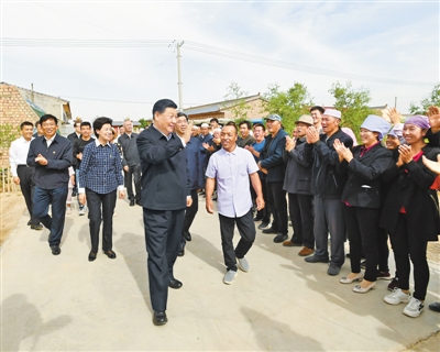 習(xí)近平在寧夏考察時強(qiáng)調(diào)  決勝全面建成小康社會決戰(zhàn)脫貧攻堅繼續(xù)建設(shè)經(jīng)濟(jì)繁榮民族團(tuán)結(jié)環(huán)境優(yōu)美人民富裕的美麗新寧夏