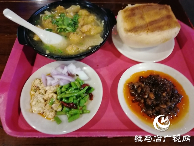 吳嬸饃菜湯，吃出家的味道