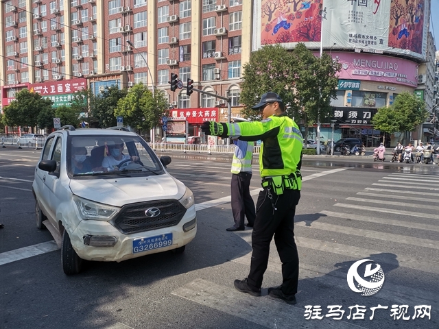市公安局交警支隊(duì)開展交通違法行為專項(xiàng)治理行動(dòng)