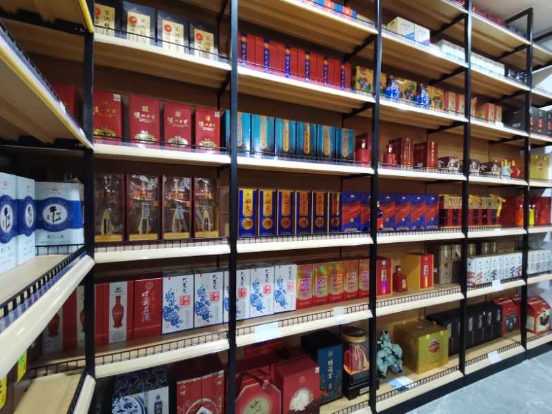 天翼傳大愛，聚力暖人心！天翼商貿(mào)美酒文化體驗(yàn)館開業(yè)現(xiàn)場溫情上演公益慈善拍賣