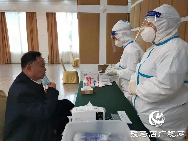懷揣良策 肩負使命！出席市政協(xié)四屆六次會議的委員們陸續(xù)報到