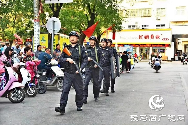 【我為祖國站崗】向祖國敬禮︱平輿公安祝福偉大祖國繁榮昌盛、國泰民安！