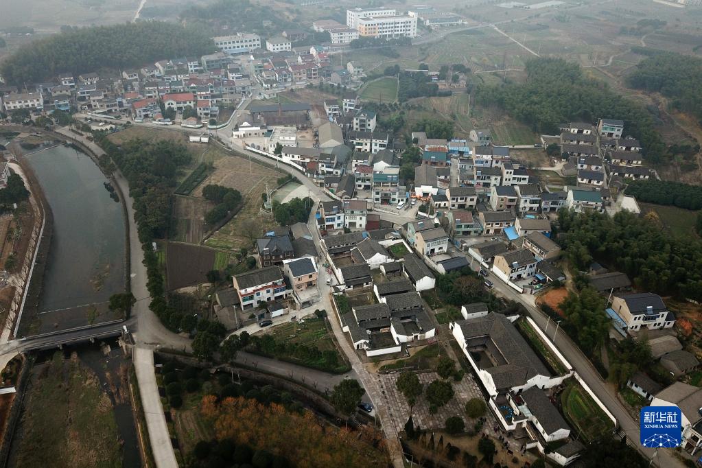 奮斗百年路 啟航新征程·中國共產(chǎn)黨人的精神譜系丨偉大覺醒、偉大革命——改革開放精神述評