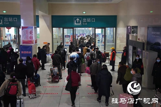 駐馬店車務(wù)段：統(tǒng)籌疫情防控和客貨運輸 打造“平安、有序、溫馨”春運