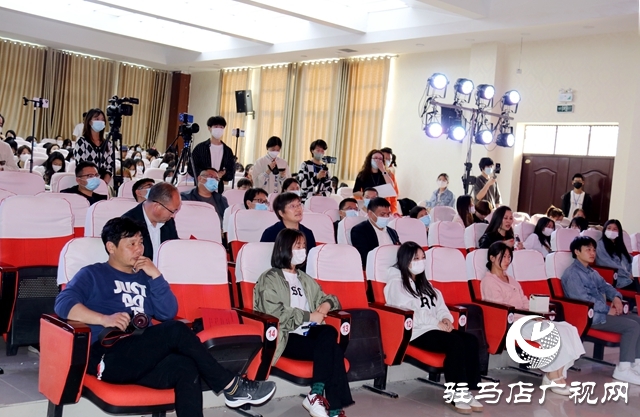 駐馬店職業(yè)技術(shù)學(xué)院第六屆大學(xué)生科技文化藝術(shù)節(jié)開(kāi)幕