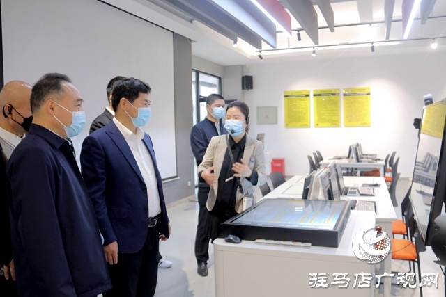政校企通力合作 助力企業(yè)促就業(yè)——驛城區(qū)委常委、區(qū)委統(tǒng)戰(zhàn)部部長 張現(xiàn)華率企到駐馬店職業(yè)技術(shù)學院考察