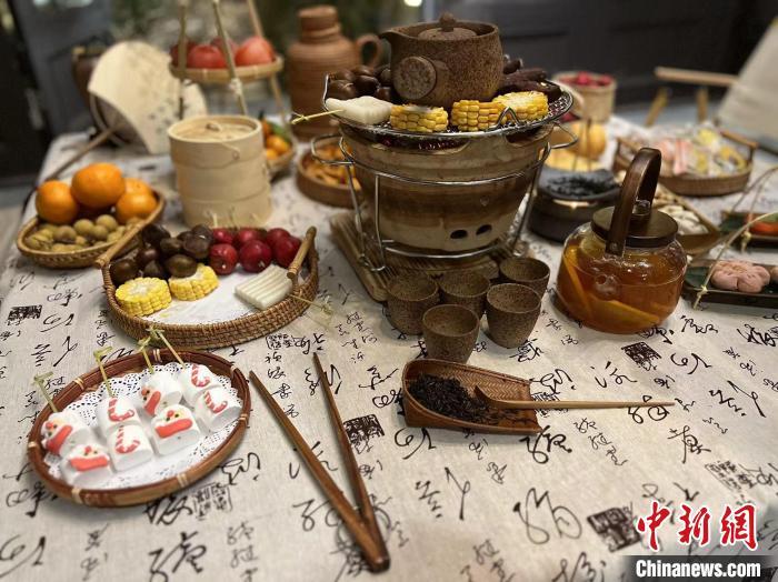 紅泥小火爐，小心會(huì)中毒：“圍爐煮茶”有風(fēng)險(xiǎn)
