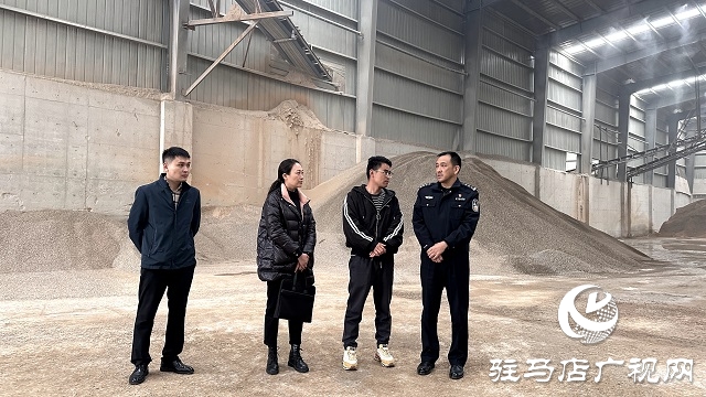 駐馬店市政服務中心調研組走訪幫扶重點企業(yè)并召開座談會