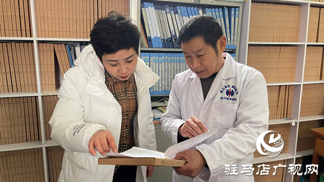 駐村第一書(shū)記王艷芳：為?服務(wù)受表?yè)P(yáng)