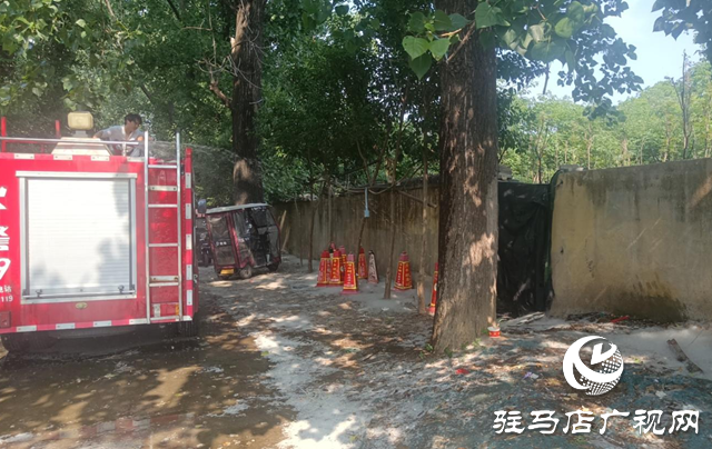 駐馬店經濟開發(fā)區(qū)翟莊居委會對楊柳飛絮進行防治
