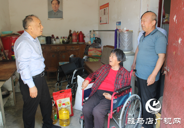 中國(guó)殘聯(lián)副主席張銀良到平輿縣走訪慰問幫扶戶