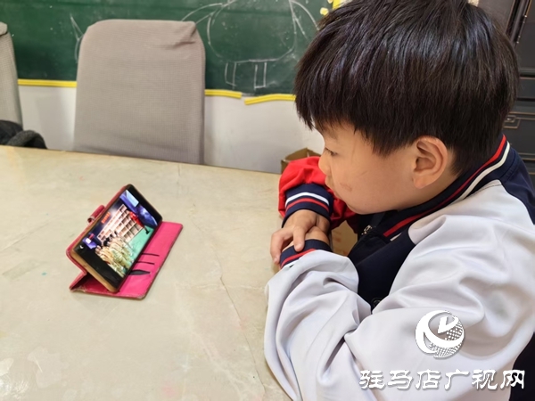 駐馬店市第十一小學(xué)開展第30個(gè)“全國(guó)中小學(xué)生安全教育日”系列活動(dòng)