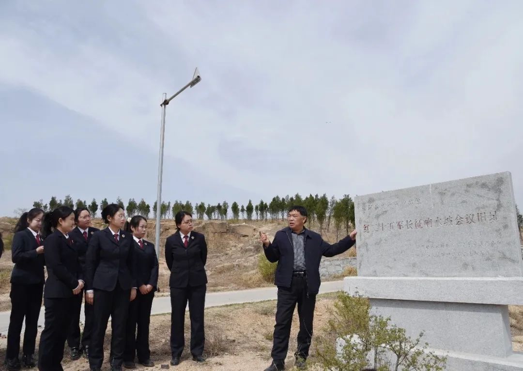 泌陽縣人民檢察院開展“追尋紅色足跡 賡續(xù)檢察初心”主題活動(dòng)