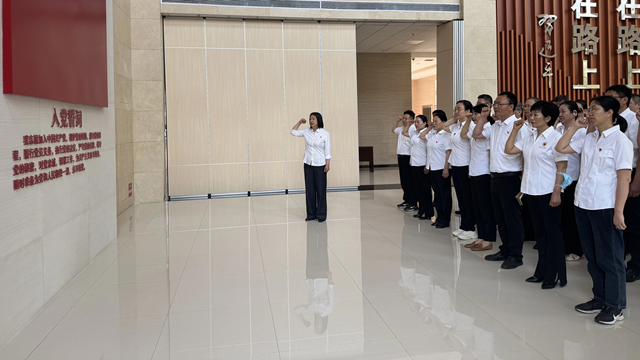 以案為鑒，廉潔在心——駐馬店市中醫(yī)院參觀市廉政文化教育中心