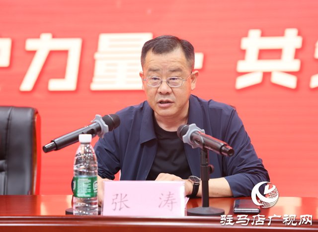 新蔡縣人民醫(yī)院舉辦慶 5?12 國際護士節(jié)表彰大會