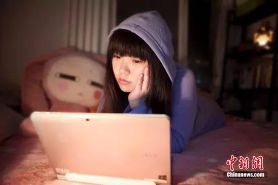 熬夜會(huì)使人變傻？這些傷害，不可逆