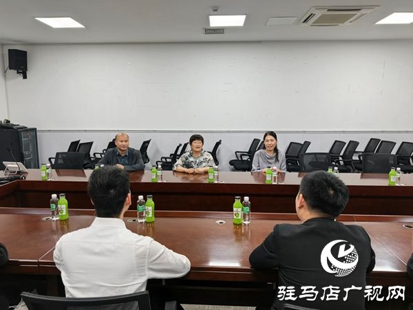 駐馬店職業(yè)技術(shù)學(xué)院副校長(zhǎng)李鳳霞帶隊(duì)開(kāi)展“訪企拓崗”專(zhuān)項(xiàng)活動(dòng)