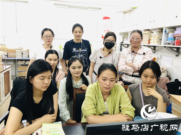 心理健康教育培訓(xùn)活動(dòng) (9)_副本.png