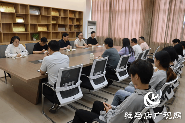 駐馬店職業(yè)技術(shù)學院黨委書記蘇新留到人工智能學院聽課調(diào)研