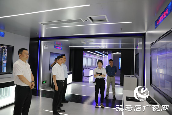 黃淮學(xué)院與中國(guó)聯(lián)通駐馬店分公司成功開展“訪企拓崗促就業(yè)”專項(xiàng)行動(dòng)