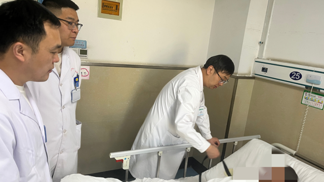 69歲男子盆骨多發(fā)骨折，駐馬店市第一人民醫(yī)院骨科二病區(qū)團(tuán)隊(duì)手術(shù)解難題