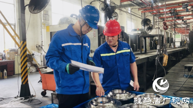 全國勞動(dòng)模范鐘源：匠心獨(dú)具淬火成鋼 星光成炬綻耀輝煌