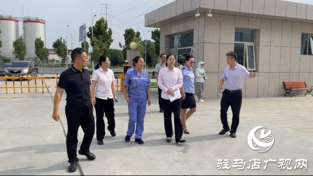 無事不擾，一碼通查！ 我市在部分重點(diǎn)工業(yè)企業(yè)推行“行政檢查一碼通”工作