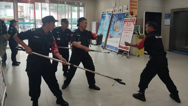  消防安全不松懈 演練護航保平安——駐馬店市第二中醫(yī)院消防培訓演練活動