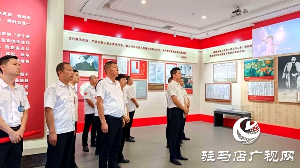 平輿公交與新蔡公交攜手共赴廉政教育基地開展黨建活動(dòng)