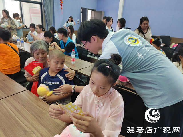 黃淮學(xué)院“七彩星”志愿服務(wù)隊：用青春力量澆灌特殊兒童夢想之花