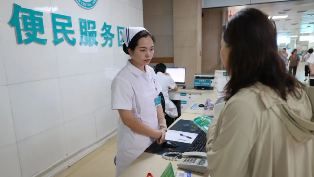 駐馬店市中心醫(yī)院多措并舉，全力做好防暑降溫工作