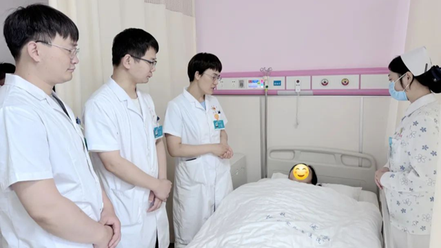 孩子腹痛別當小事，駐馬店市中心醫(yī)院成功幫助9歲女孩治愈卵巢畸胎瘤