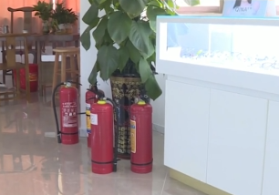 多人中招！有騙子假冒“消防人員”收費(fèi)更換滅火器