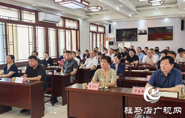  西平縣人大常委會(huì)開(kāi)展黨史學(xué)習(xí)教育專題講座