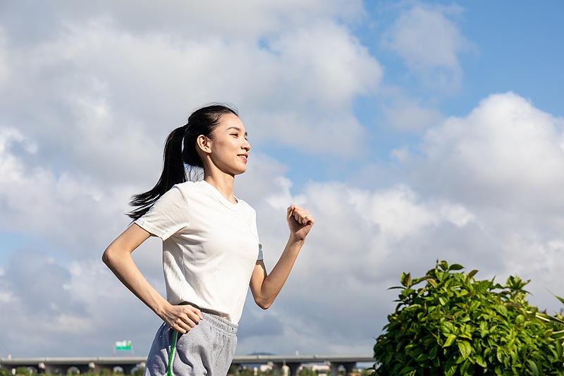 “喝不完、根本喝不完”的奶茶，最好這個時間內(nèi)喝完