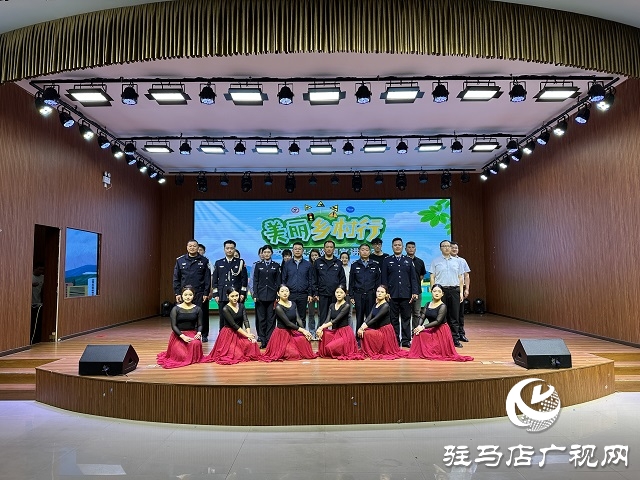 平安財產(chǎn)駐馬店中心支公司承辦美麗鄉(xiāng)村行”交通安全巡回宣講走進泌陽縣