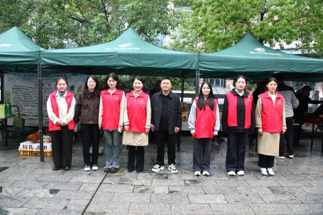 正陽檢察：檢察藍(lán)助力鄉(xiāng)村綠 志愿服務(wù)暖民心