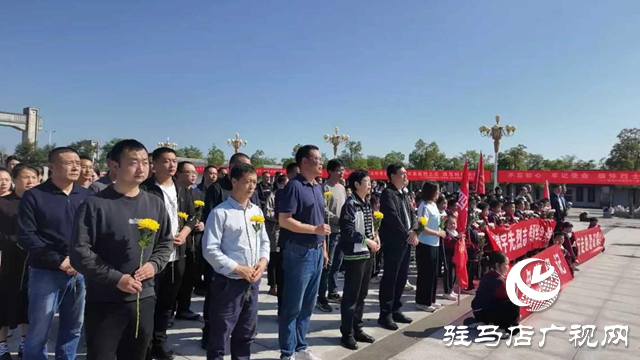 駐馬店市第十八初級中學(xué)開展“行走的思政課”實踐活動