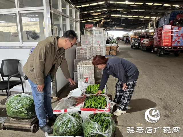 駐馬店市眾信農(nóng)副產(chǎn)品綜合批發(fā)市場(chǎng)：筑牢“雙節(jié)”蔬菜、水果保供防線