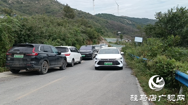 國(guó)慶黃金周黃石頭村鄉(xiāng)村旅游人氣旺 農(nóng)家樂民宿預(yù)訂火爆??