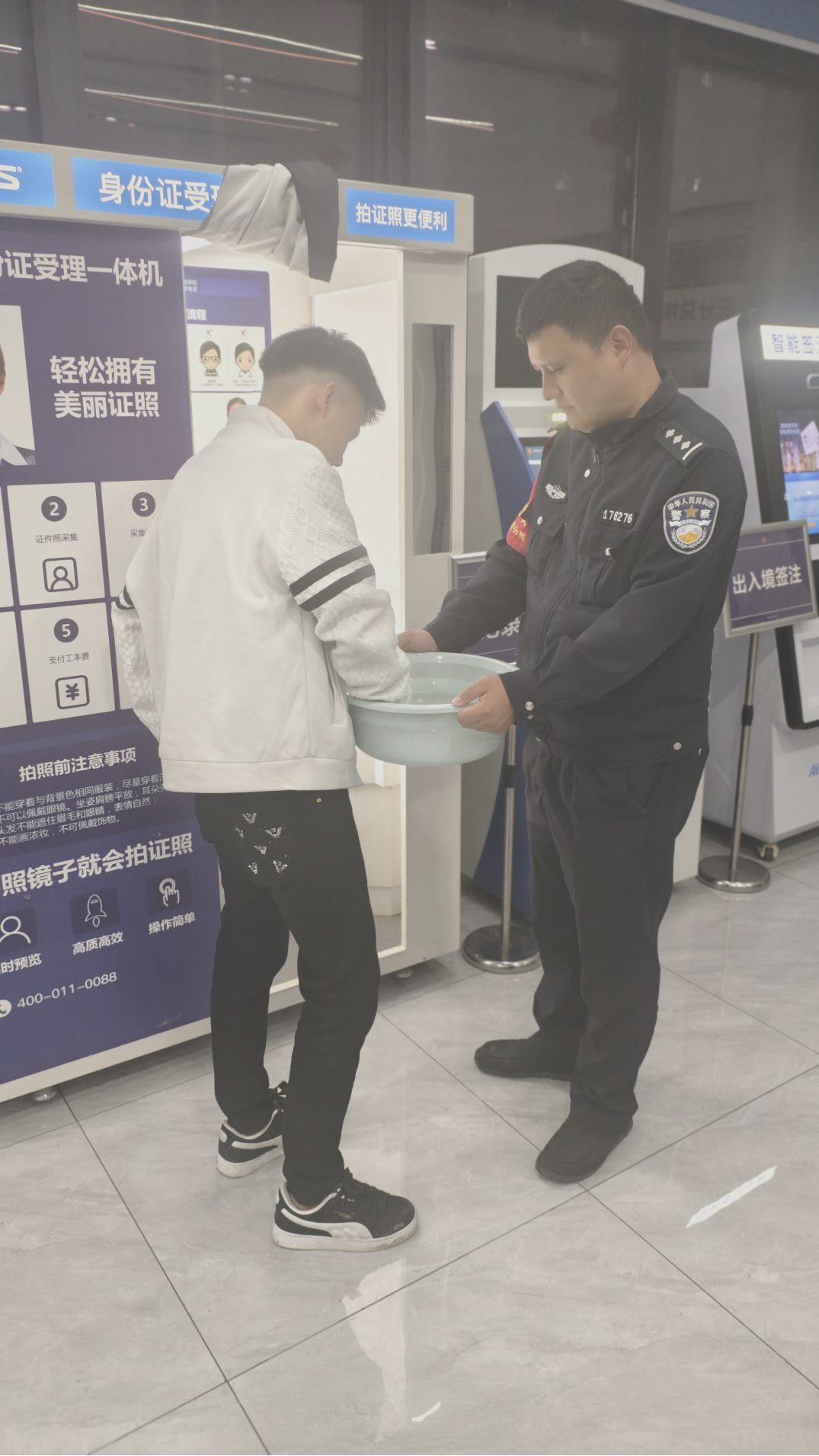 溫情服務 指紋“顯影”